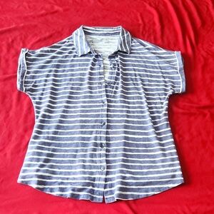 Eddie Bauer Women's Button-up Polo, Size PM